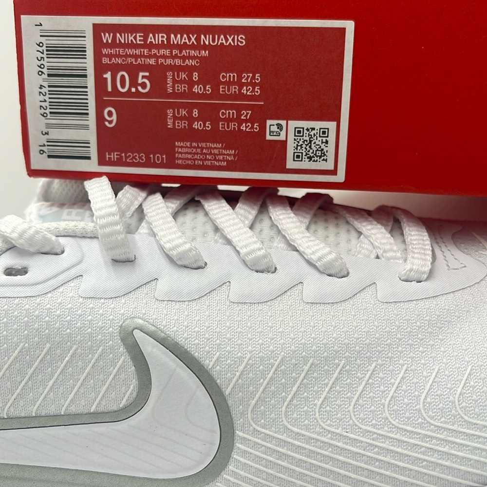 Nike WMNS Air Max Nuaxis
White/Pure Platinum/Metallic
Silver/White
HF1233-101 - Picture 16 of 16